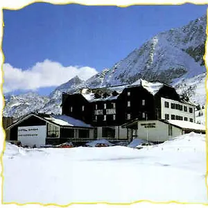 *** Hotel Savoia Italy