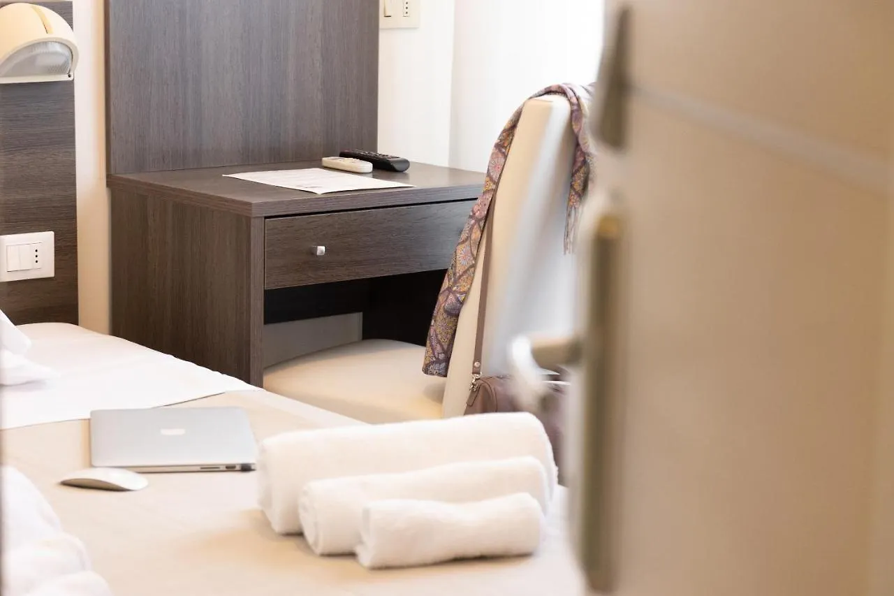 ***  Hotel Edelweiss ريتشوني إيطاليا