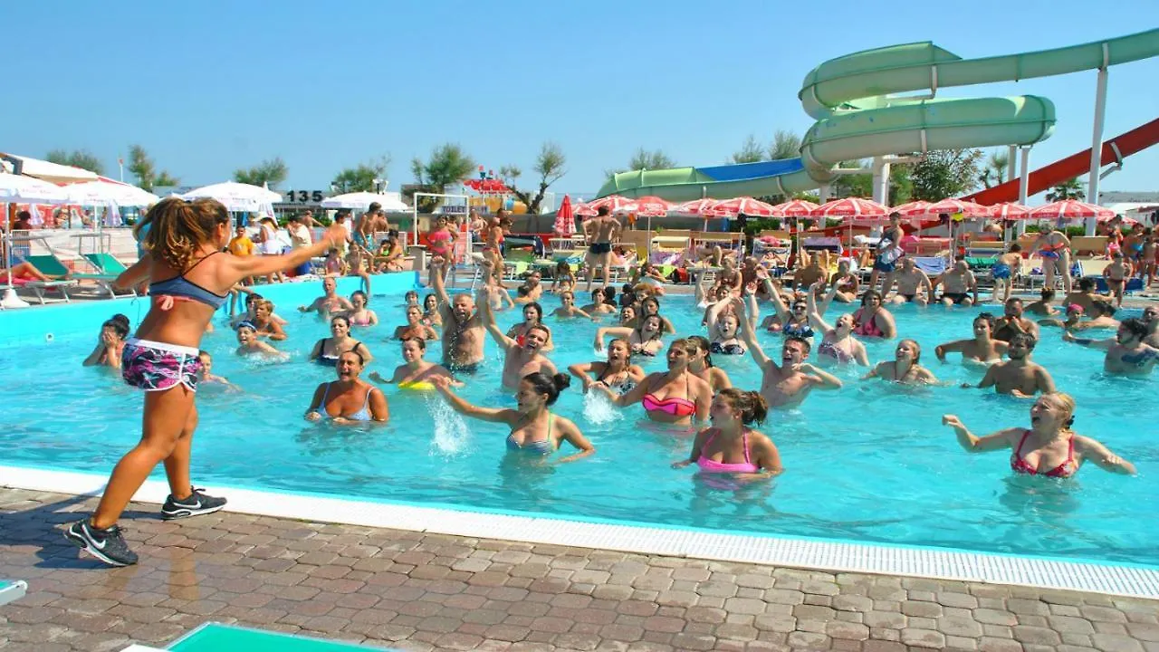 Hotel Edelweiss ريتشوني إيطاليا